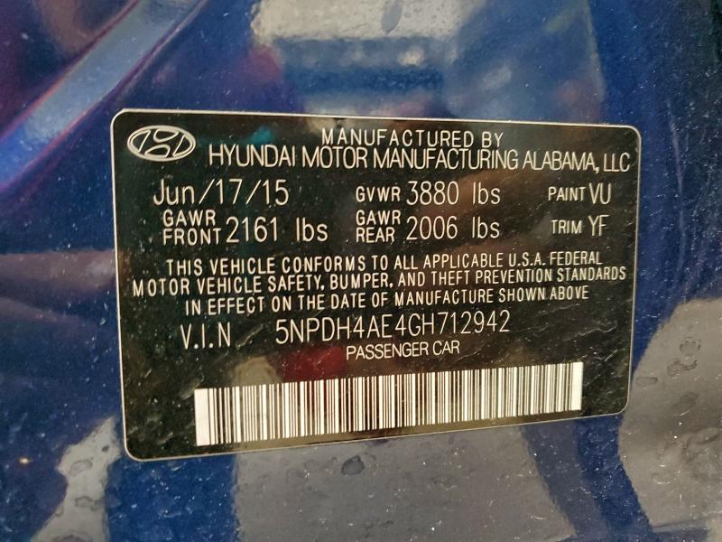 Фото 12 - HYUNDAI ELANTRA