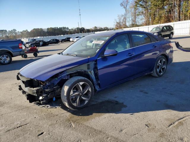 Фото 1 - HYUNDAI ELANTRA