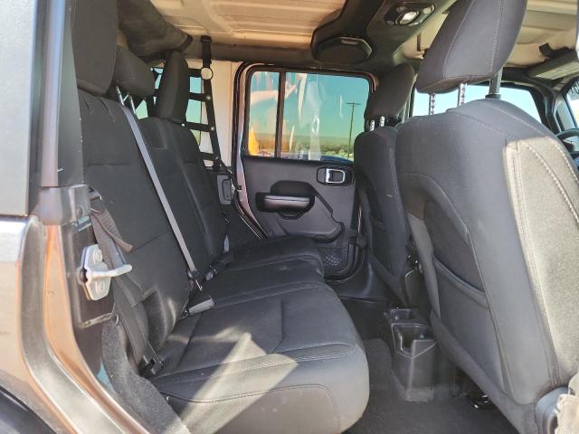 Фото 11 - JEEP WRANGLER