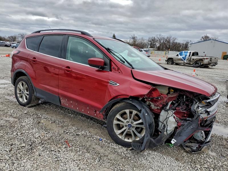 Фото 4 - FORD ESCAPE