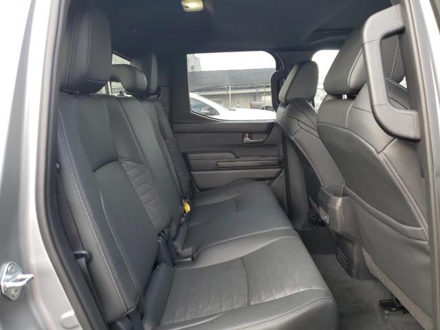 Фото 10 - TOYOTA TACOMA