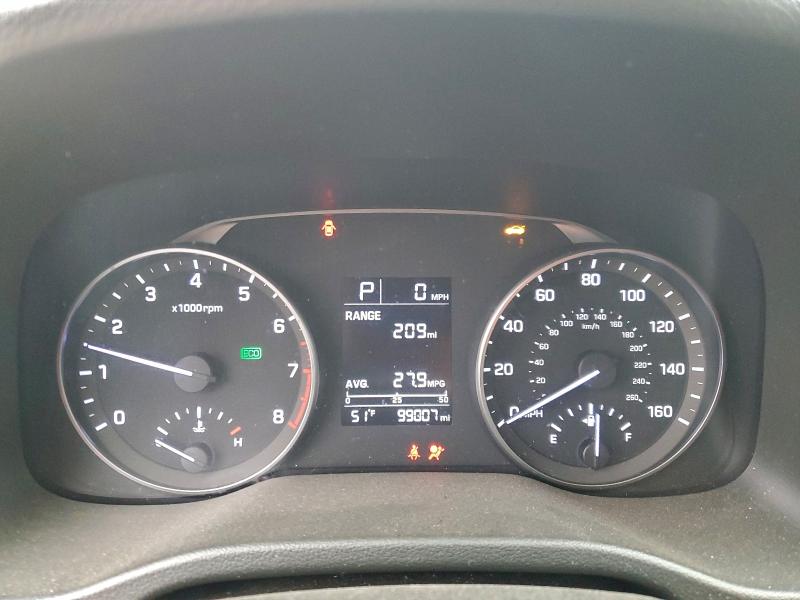 Фото 9 - HYUNDAI ELANTRA