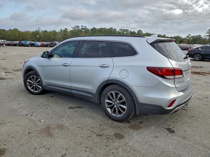 Фото 2 - HYUNDAI SANTA FE