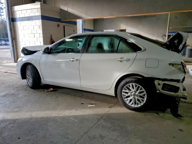 Фото 2 - TOYOTA CAMRY