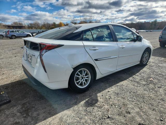 Фото 3 - TOYOTA PRIUS