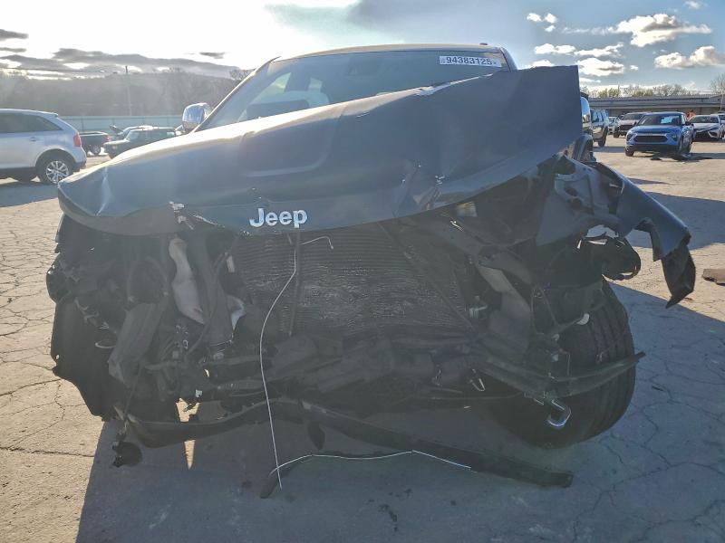 Фото 5 - JEEP GRAND CHER