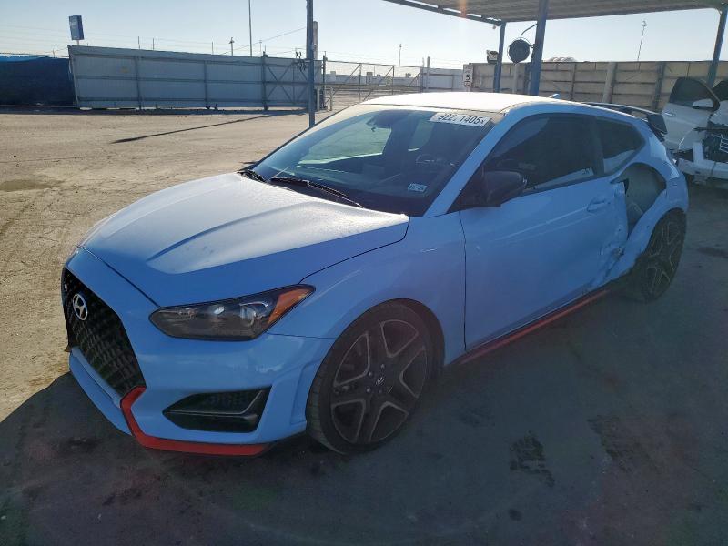 Фото 1 - HYUNDAI VELOSTER