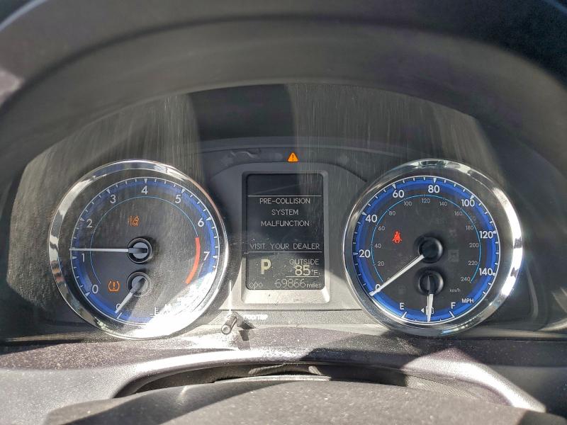 Фото 9 - TOYOTA COROLLA