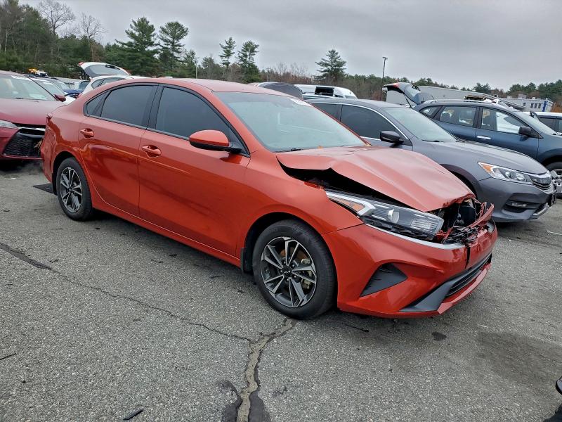 Фото 4 - KIA FORTE