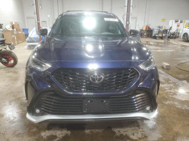 Фото 5 - TOYOTA HIGHLANDER