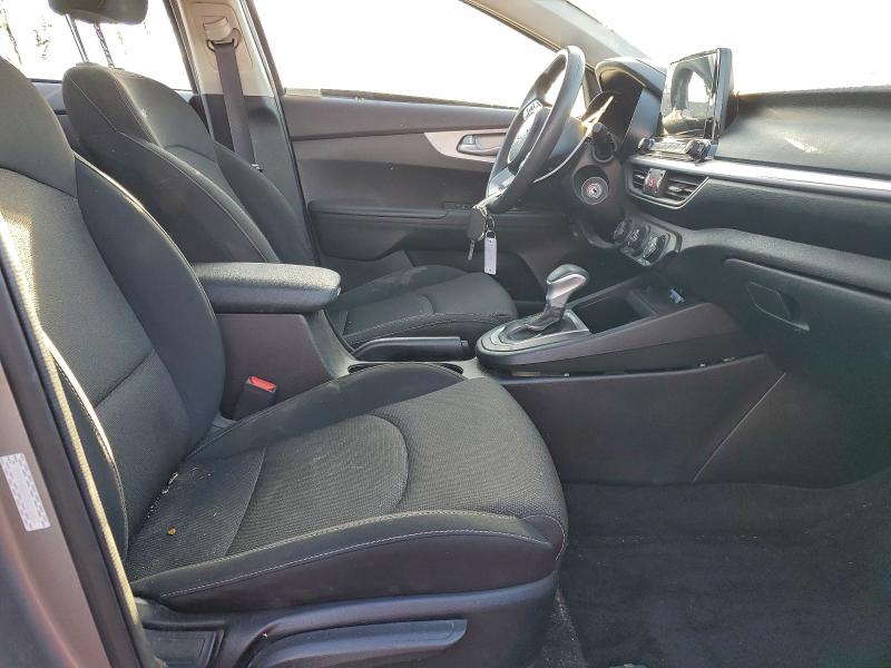 Фото 7 - KIA FORTE