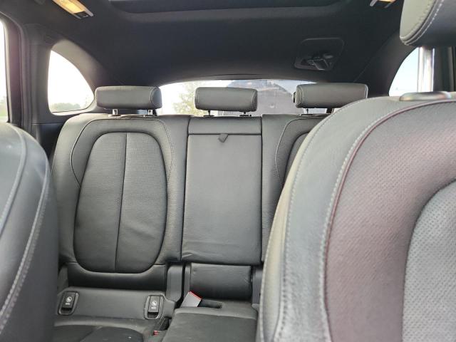 Фото 10 - BMW X1