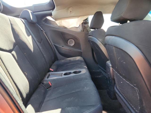 Фото 10 - HYUNDAI VELOSTER