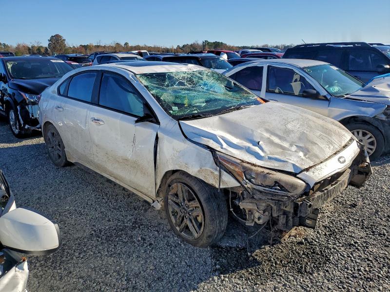 Фото 4 - KIA FORTE