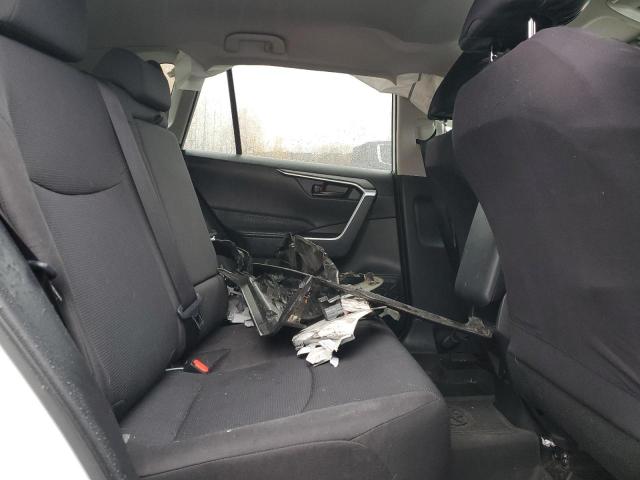 Фото 11 - TOYOTA RAV4