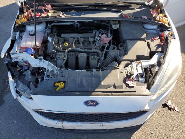 Фото 11 - FORD FOCUS