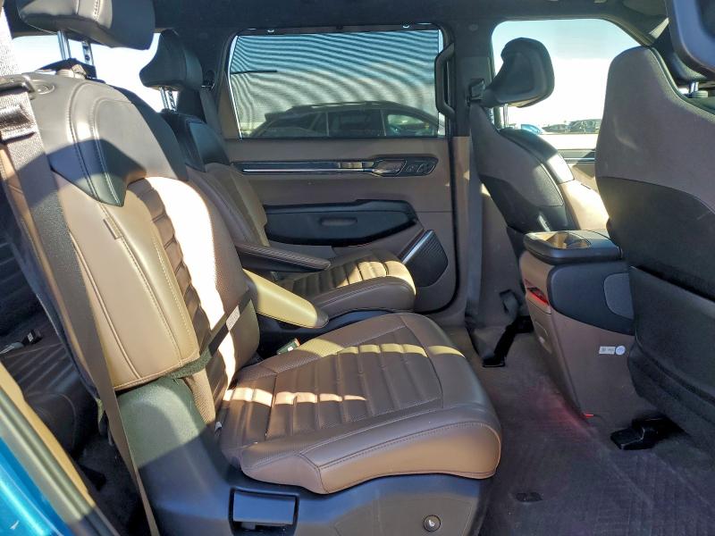 KIA EV9 LAND 2024 VIN KNDADFS50R6028895