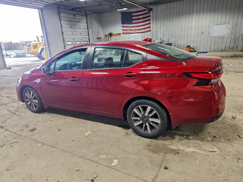 Фото 2 - NISSAN VERSA