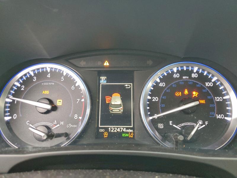 Фото 9 - TOYOTA HIGHLANDER