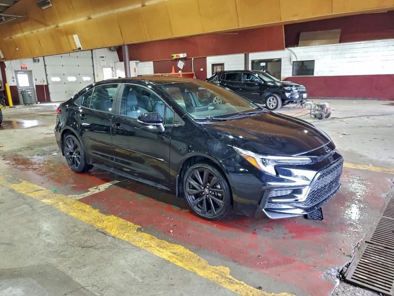 Фото 4 - TOYOTA COROLLA