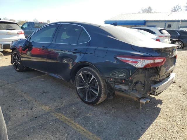 Фото 2 - TOYOTA CAMRY