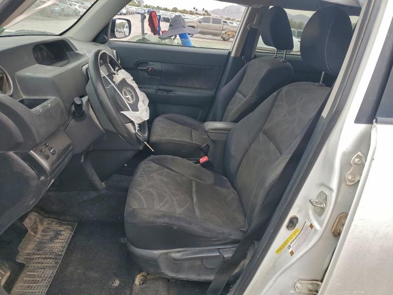 Фото 7 - TOYOTA SCION