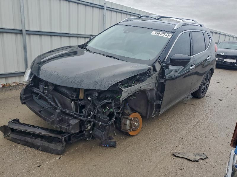 Фото 1 - NISSAN ROGUE