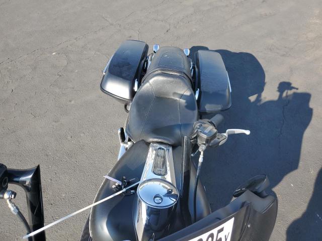 HARLEY-DAVIDSON FL 2020