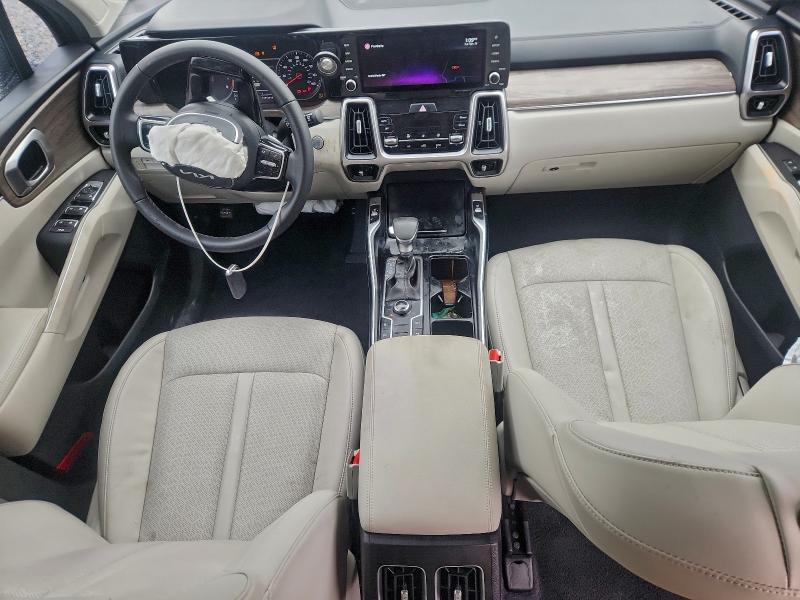 Фото 8 - KIA SORENTO