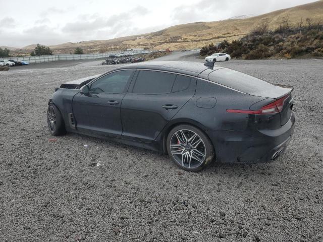 Фото 2 - KIA STINGER