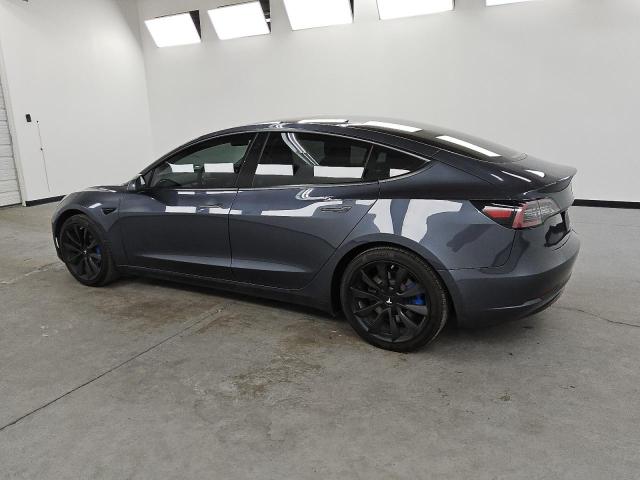 Фото 2 - TESLA MODEL 3