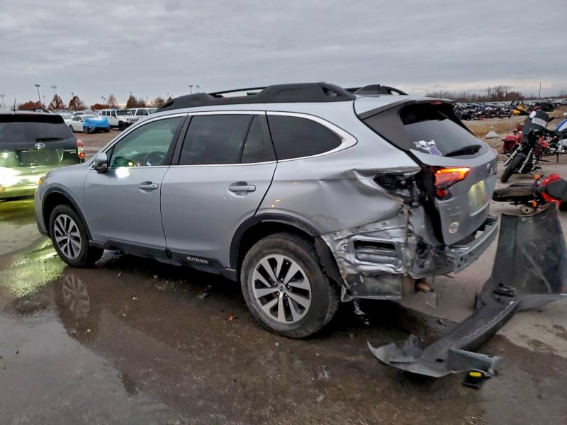 Фото 2 - SUBARU OUTBACK