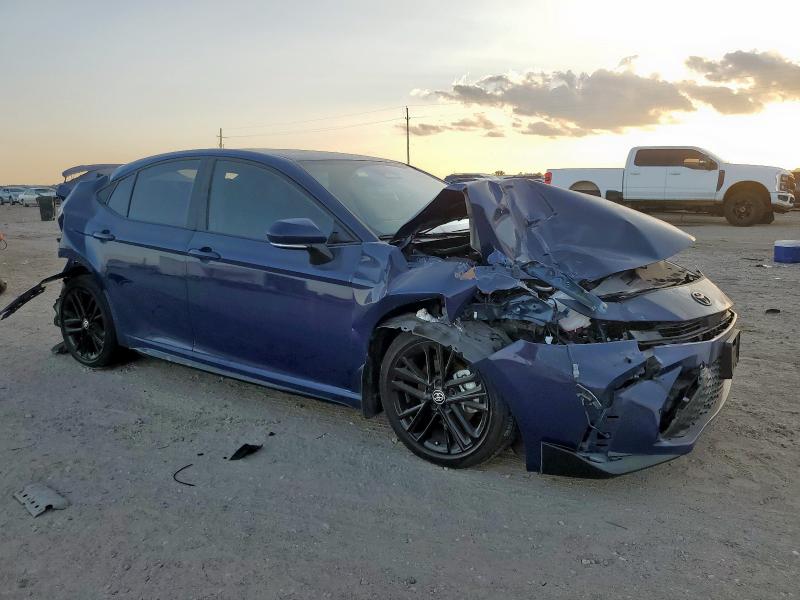 Фото 4 - TOYOTA CAMRY