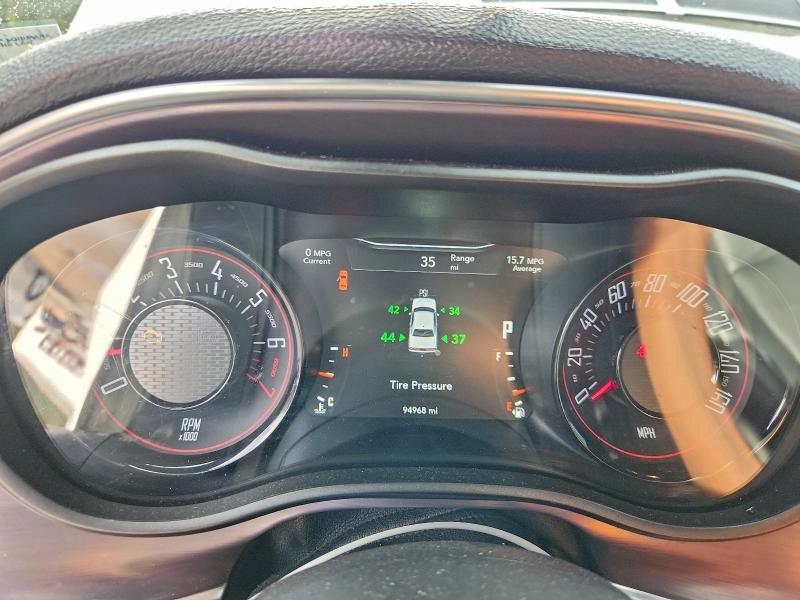 Фото 9 - DODGE CHALLENGER