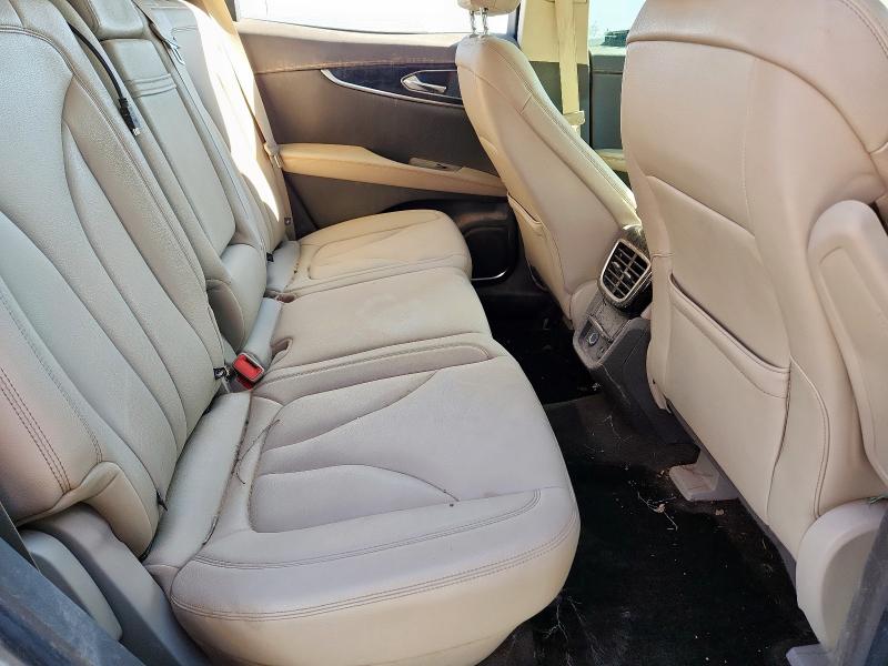 Фото 10 - LINCOLN NAUTILUS