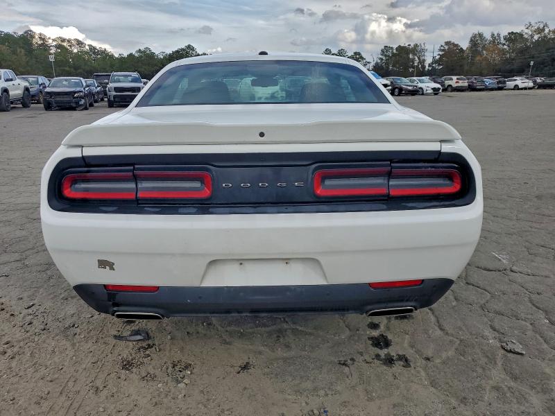 Фото 6 - DODGE CHALLENGER