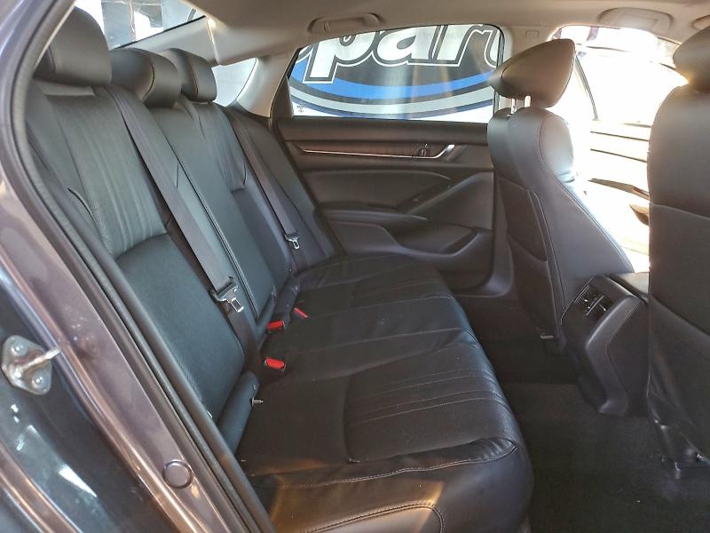 Фото 10 - HONDA ACCORD