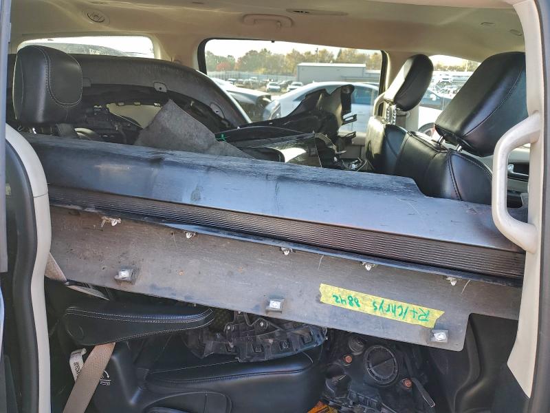 Фото 11 - CHRYSLER MINIVAN