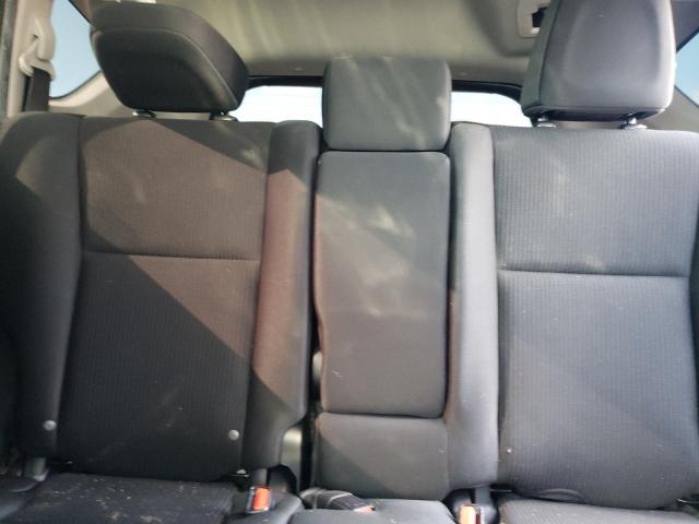 Фото 10 - TOYOTA RAV4