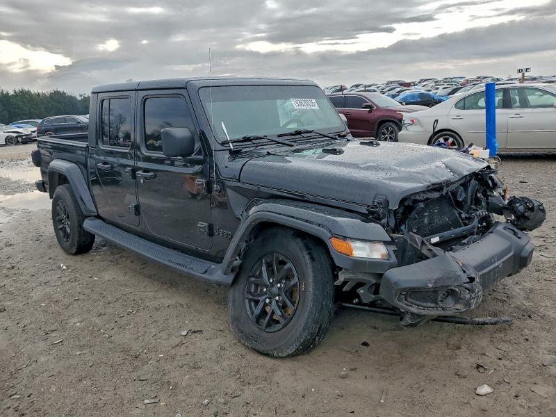 Фото 4 - JEEP GLADIATOR