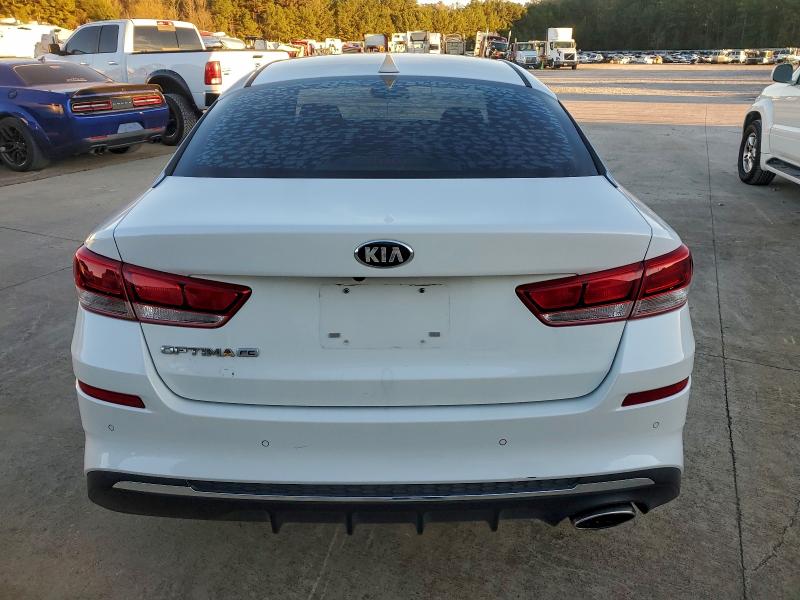 Фото 6 - KIA OPTIMA