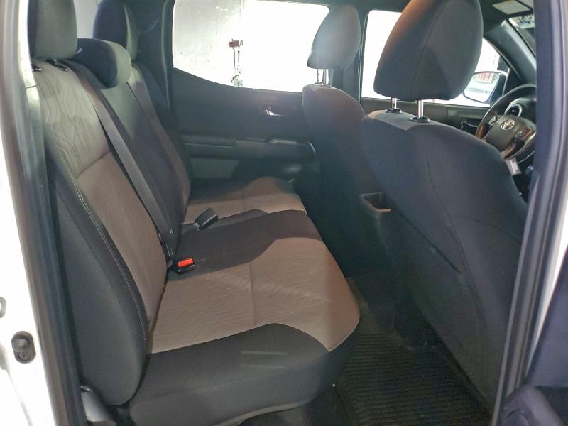 Фото 10 - TOYOTA TACOMA