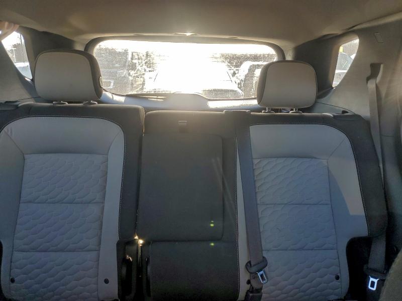 Фото 10 - CHEVROLET EQUINOX