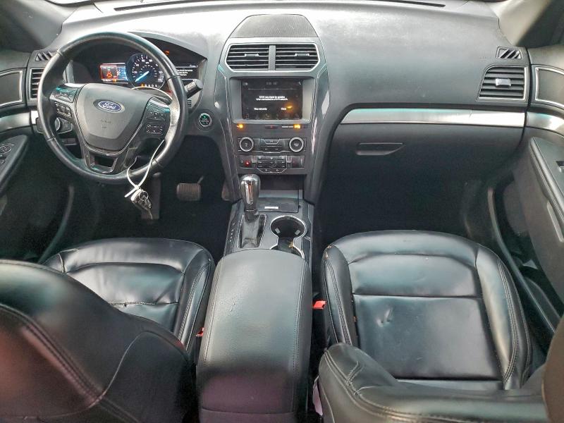 Фото 8 - FORD EXPLORER