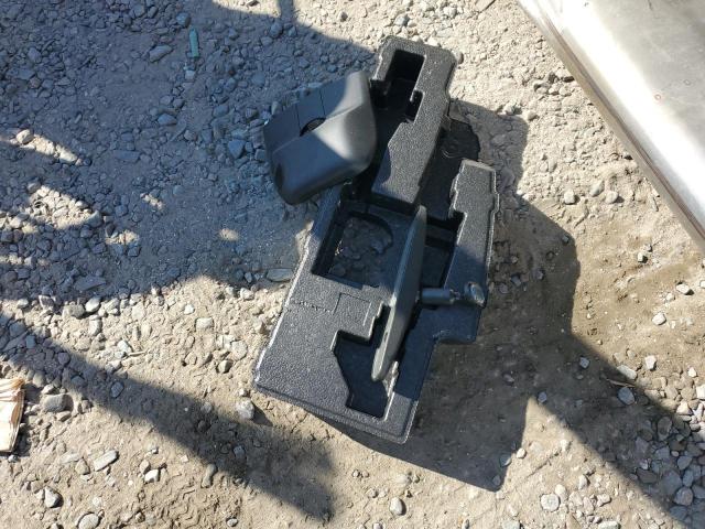 Фото 13 - HYUNDAI SANTA FE