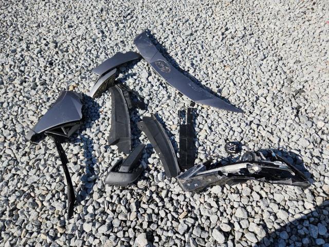 Фото 12 - HYUNDAI ELANTRA