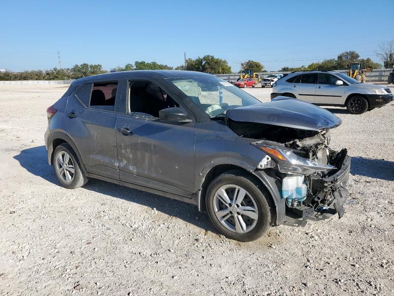 Фото 4 - NISSAN KICKS