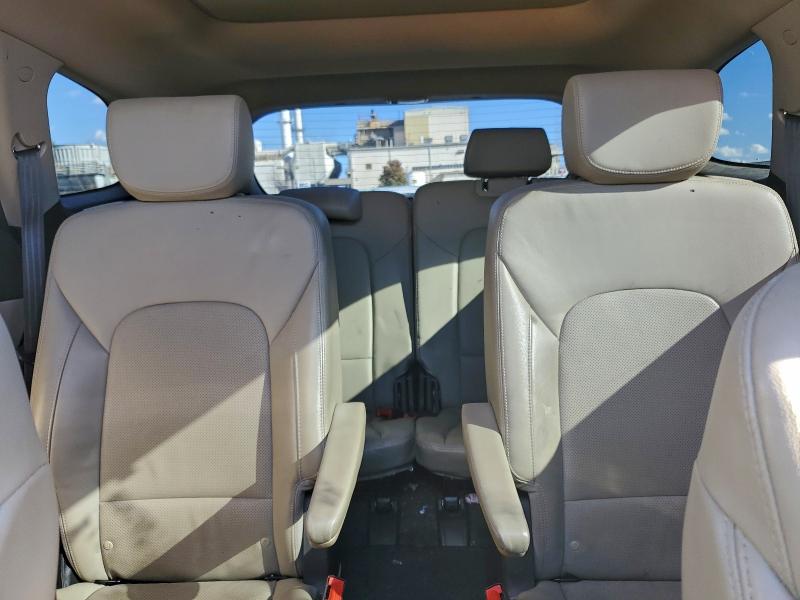 Фото 10 - HYUNDAI SANTA FE