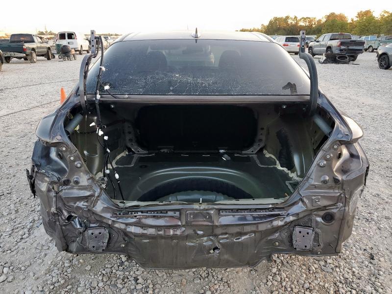 Фото 6 - TOYOTA CAMRY