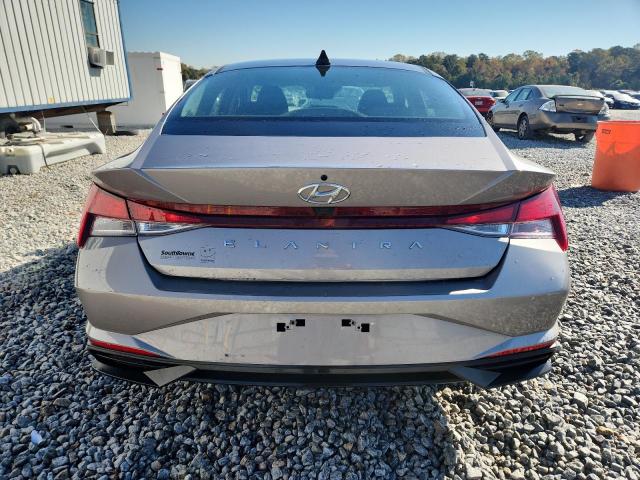 Фото 6 - HYUNDAI ELANTRA